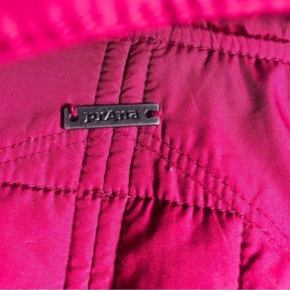 Prana Sherpa Lined Diva Front Zip Maroon Jacket Size: M - Picture 7 of 7